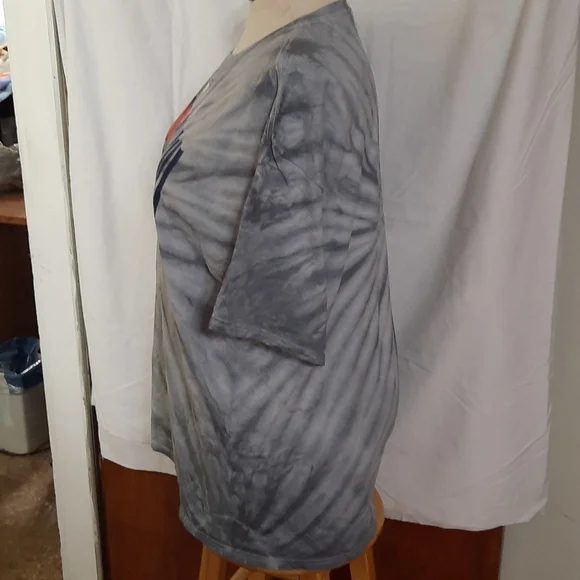 Fighting ILLINOIS T-shirt New With Tags - Picture 2 of 8